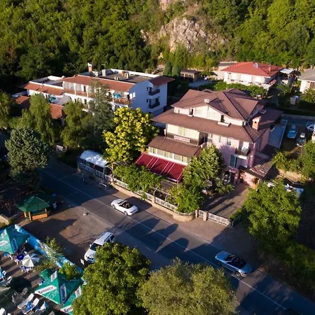 Hotel Hotel Lagadin 3*