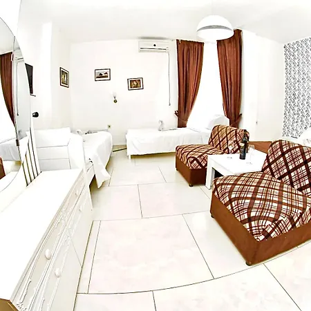 Hotel Hotel Lagadin 3*