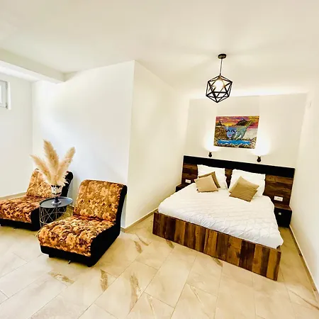 Hotel Lagadin 3* Łagadin
